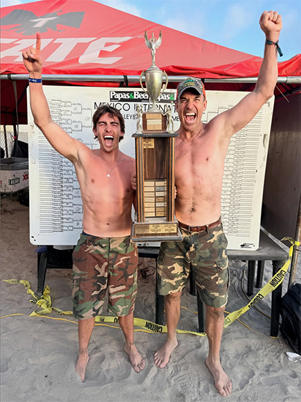 Winners Rob Heidger and Wilson Heidger Winners Rob Heidger and Wilson Heidger