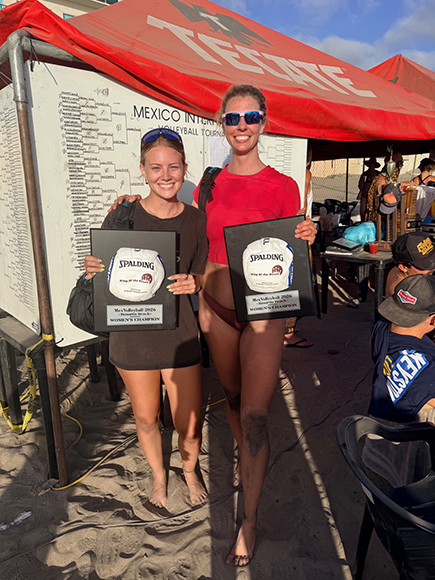 Winners Victoria Goff and Kristi Winters Winners Victoria Goff and Kristi Winters